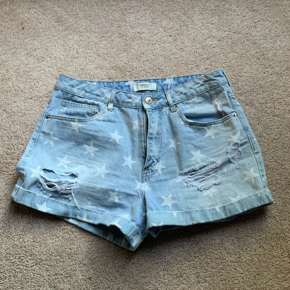 Star shorts